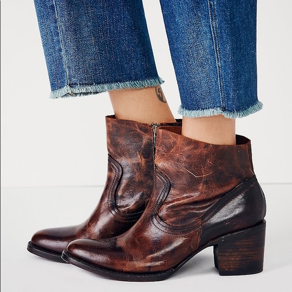 Freebird by Steven Shoes - NWOB Freebird Salt Booties Cognac Leather 7M